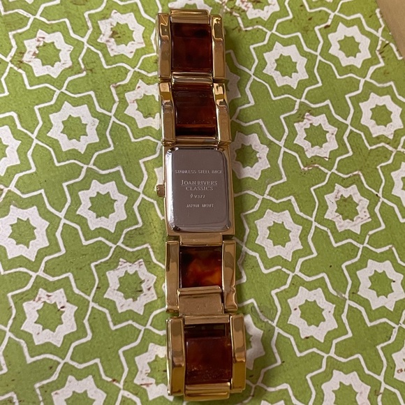 JOAN RIVERS CLASSICS VTG POLISHED GOLDTONE 21MM FAUX TORTOISE SHELL WATCH EUC - Picture 7 of 11